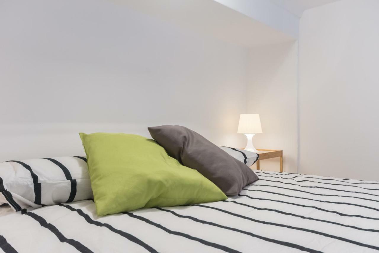 Апартаменти Moleloca - Casa Artisti 7 Турин Екстер'єр фото
